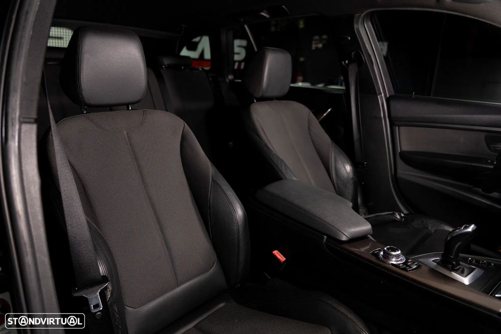 BMW 320 d Aut. Luxury Line - 7