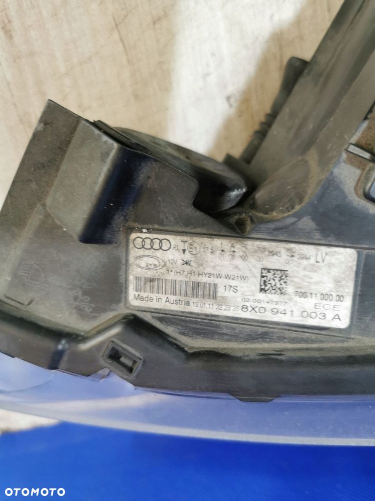 Audi A1 8X lampa reflektor przód lewa Anglik - 5