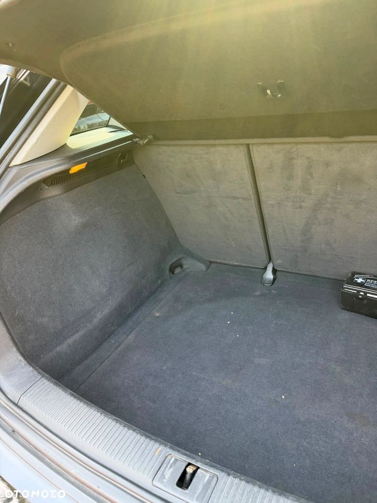 Audi A3 Sportback 2.0 TDI DPF Ambiente S tronic - 9