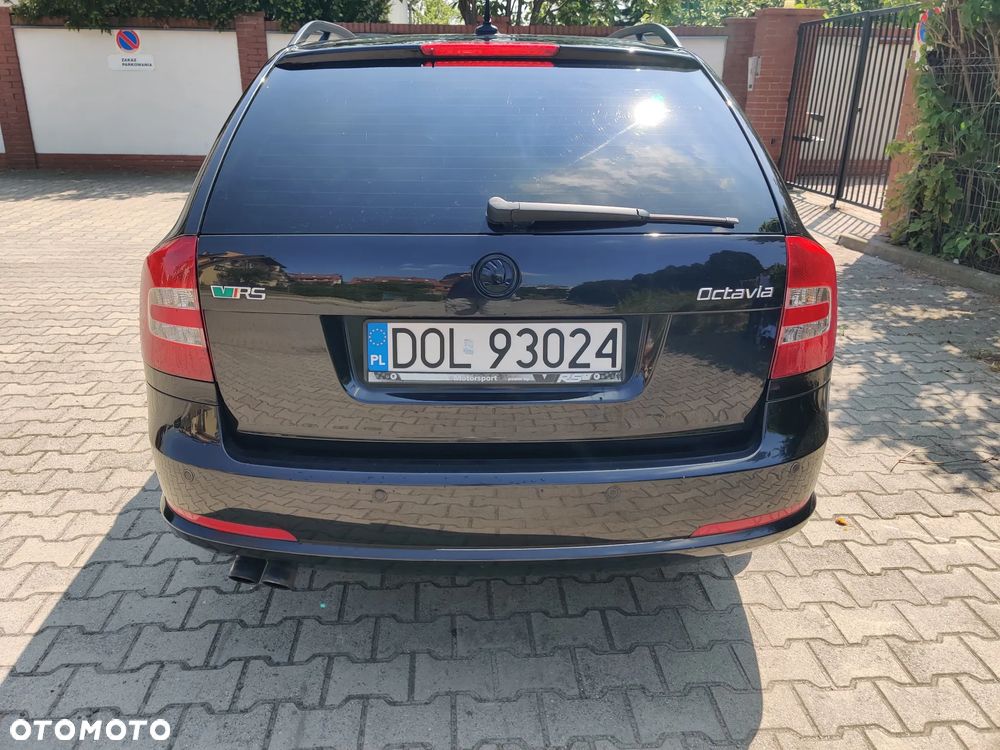 Skoda Octavia 2.0 TDI DPF DSG RS - 5