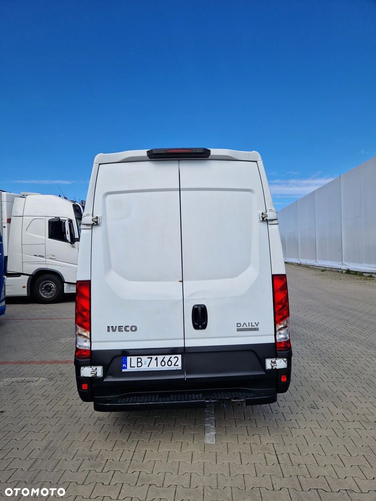 Iveco Daily - 8