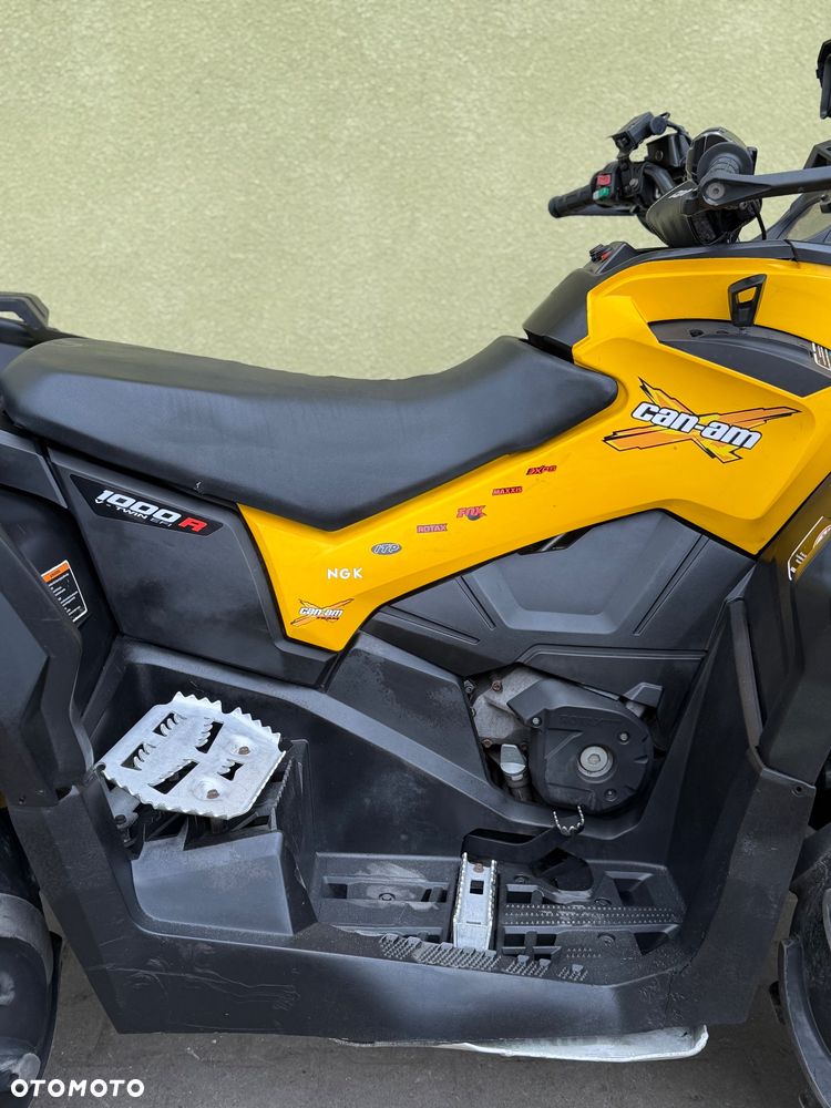 Can-Am Outlander - 10