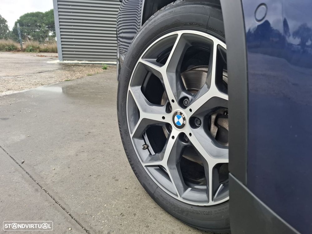 BMW X1 16 d sDrive Line xLine - 59