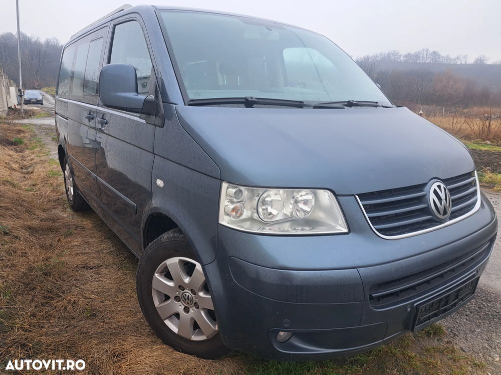 Volkswagen Multivan - 2