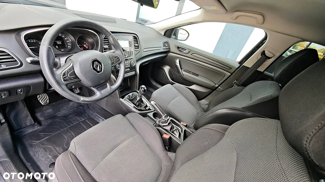 Renault Megane - 24