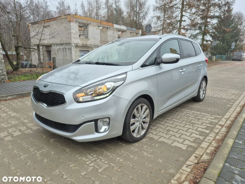 Kia Carens 1.7 CRDi 115 Dream-Team Edition - 2