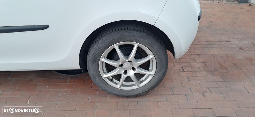 Renault Clio Clio Iii Société 1.5 Dci Dynamique - 3