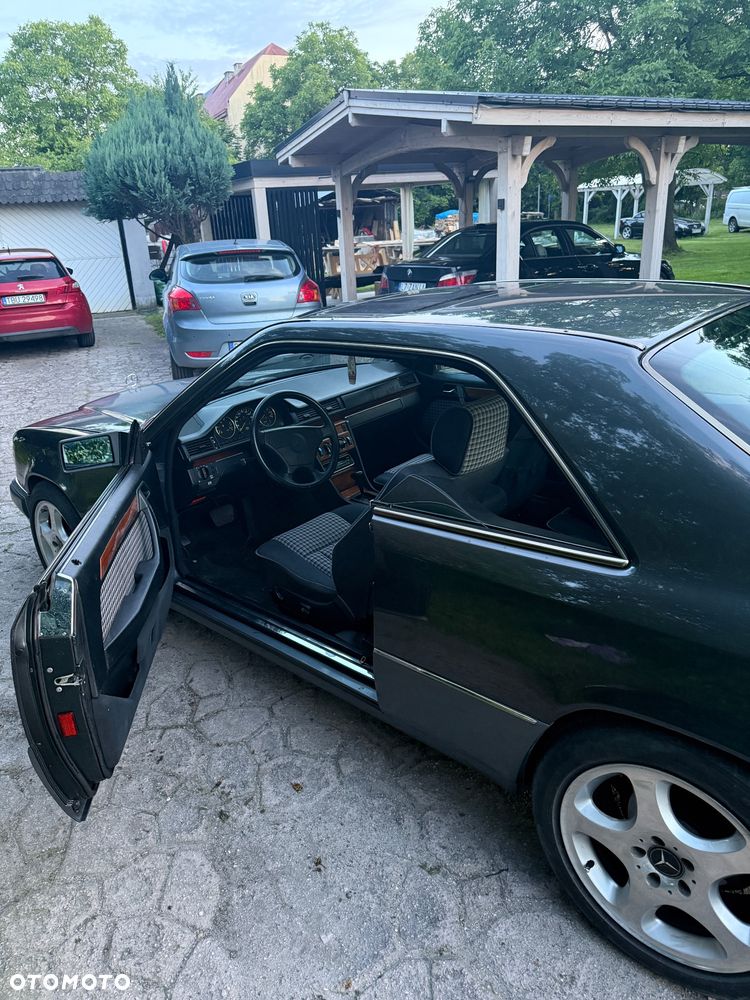 Mercedes-Benz W124 (1984-1993) - 8