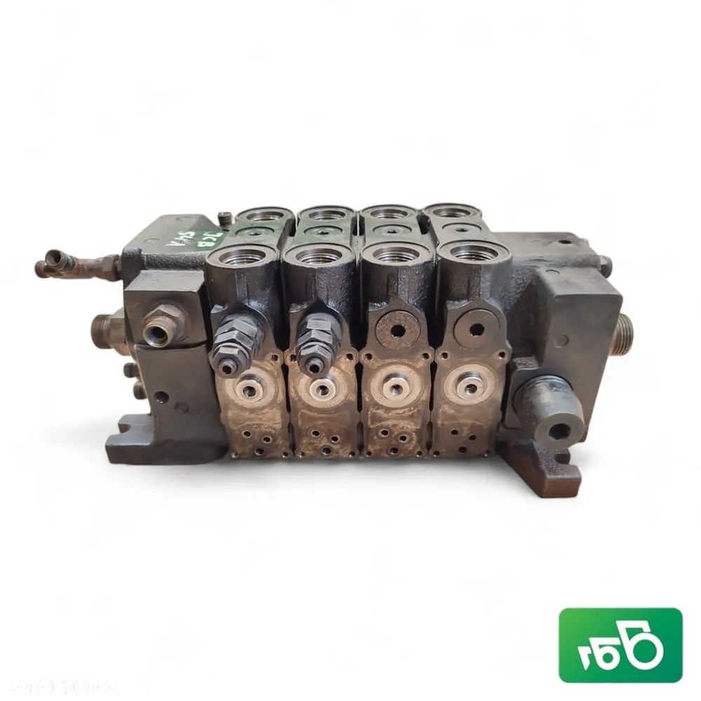 Rozdzielacz hydrauliczny 08101197 Rexroth JCB 541 - 70 - 6