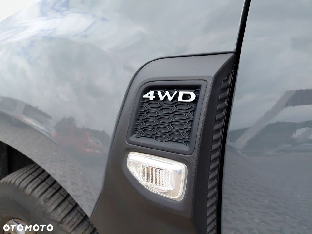 Dacia Duster 1.3 TCe SL Extreme 4WD - 27