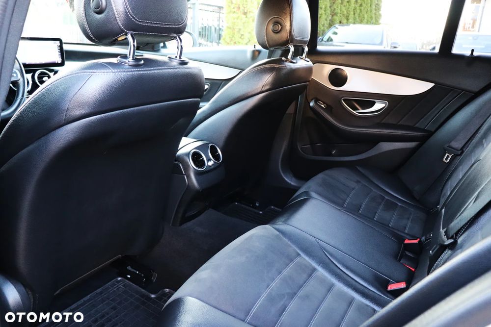 Mercedes-Benz Klasa C 220 d 9G-TRONIC AMG Line - 21