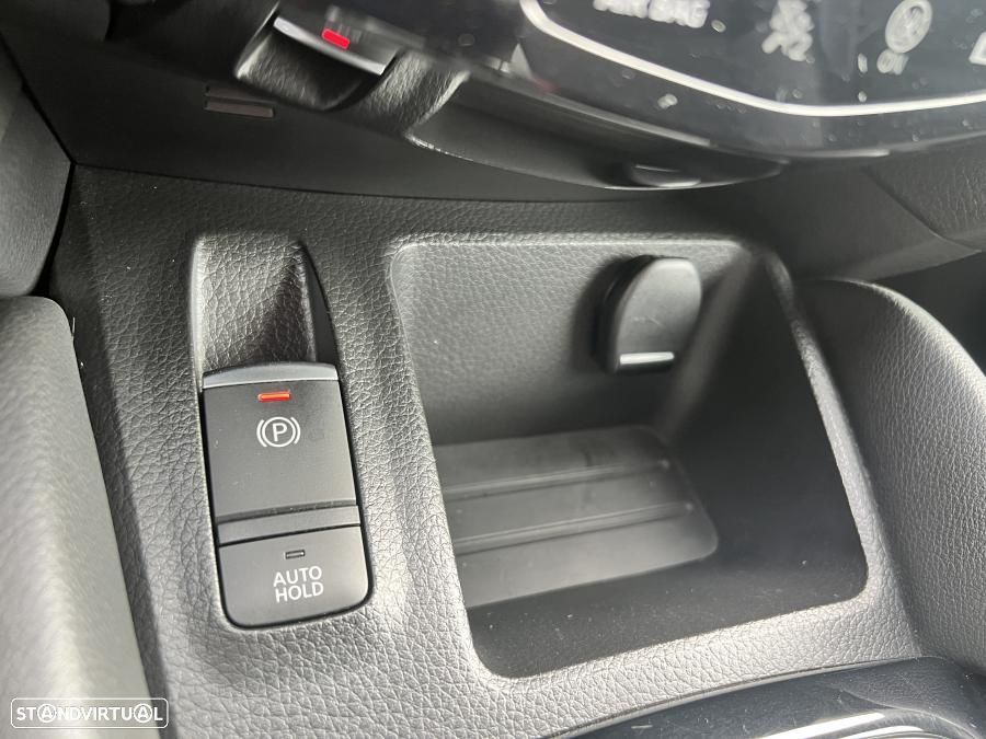 Nissan Qashqai 1.5 dCi N-Connecta - 45