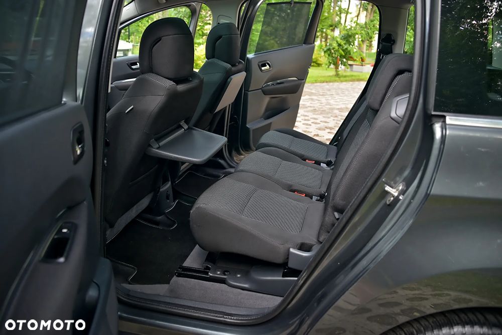 Peugeot 5008 - 27