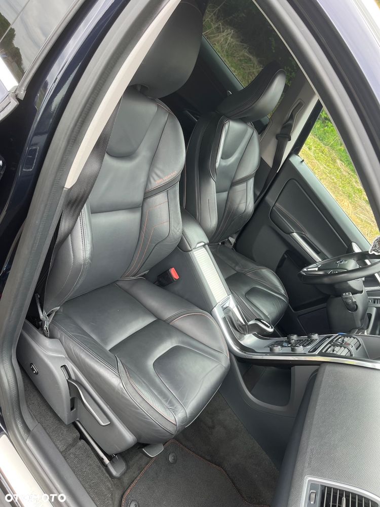 Volvo XC 60 - 21
