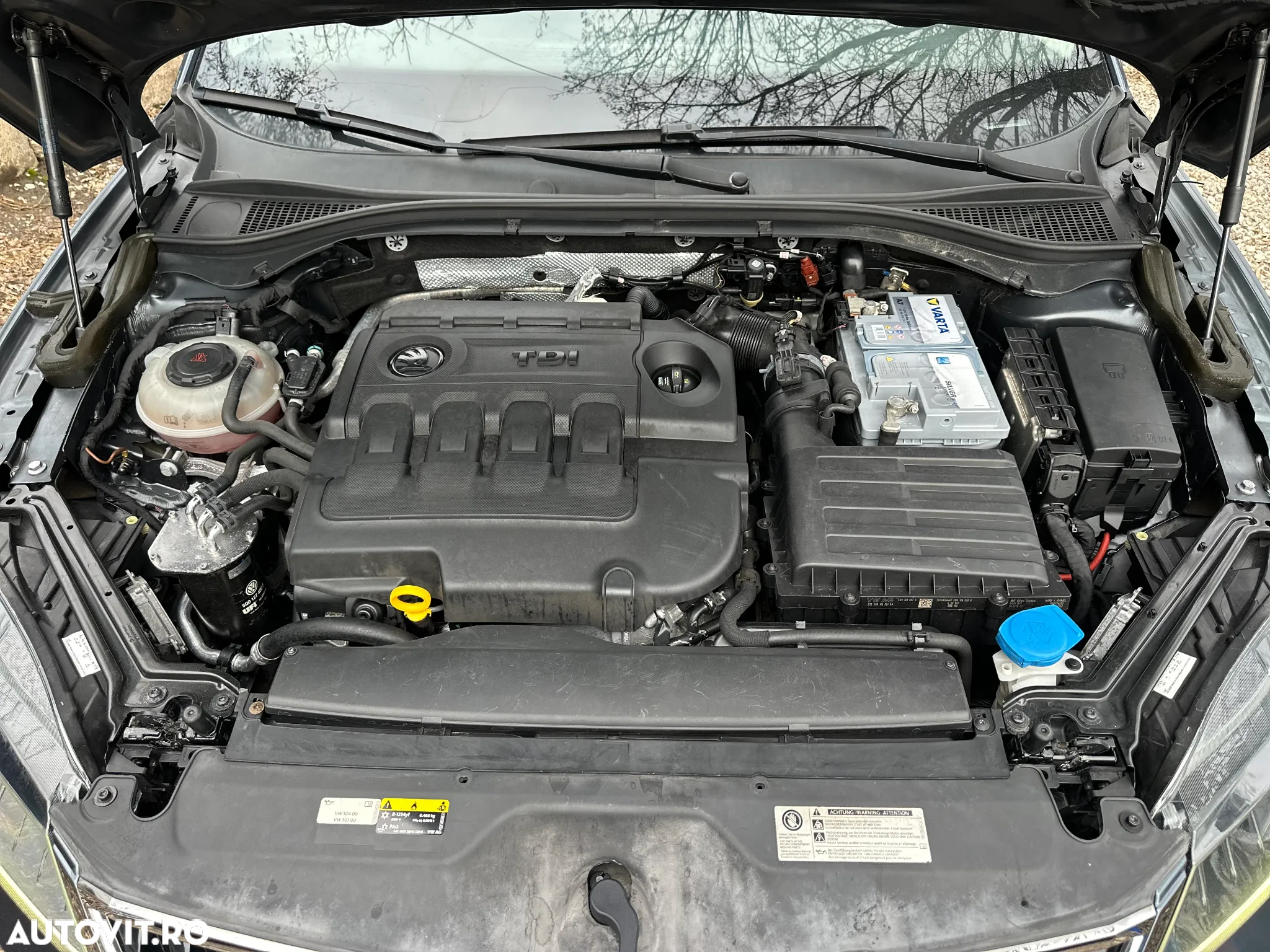 Skoda Superb 1.6 TDI DSG Ambition - 16