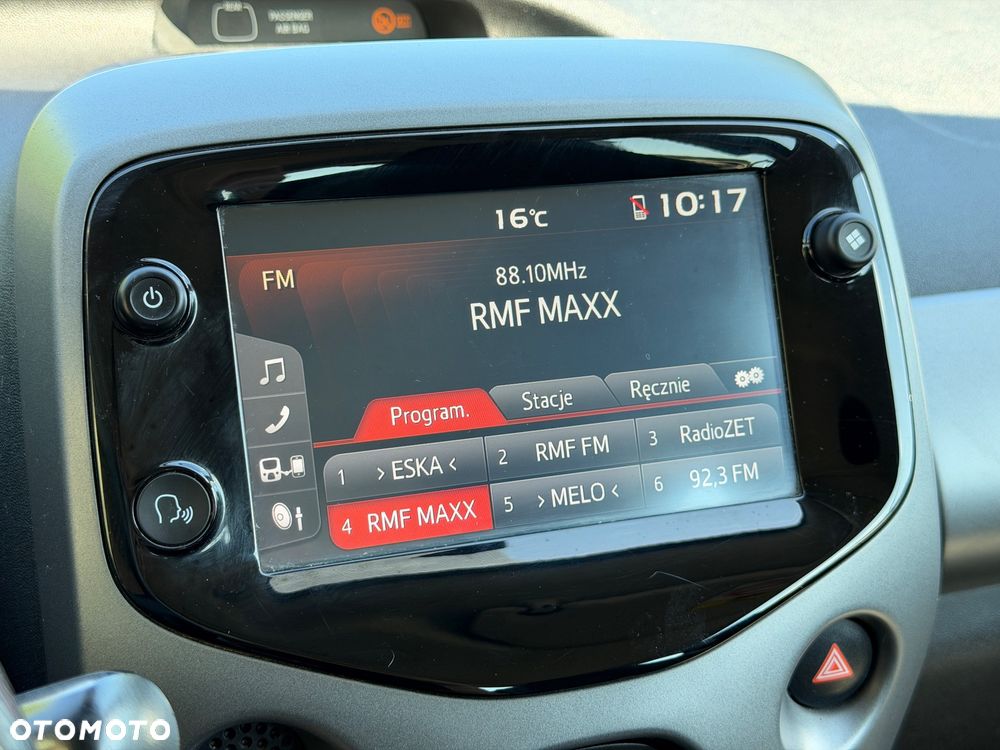 Toyota Aygo x-clusiv - 39