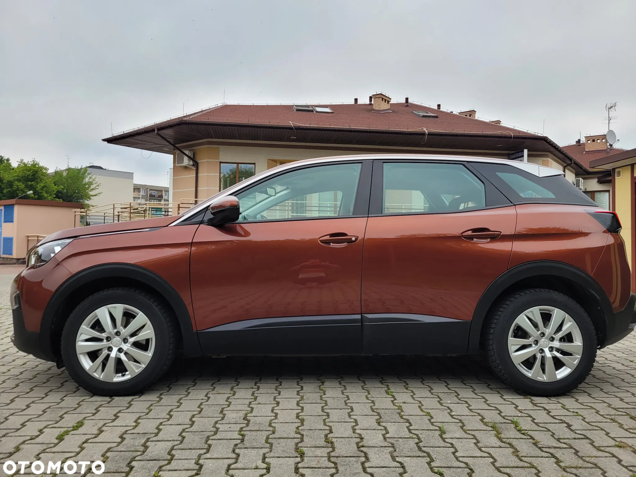 Peugeot 3008 1.5 BlueHDi Allure S&S EAT8 - 4