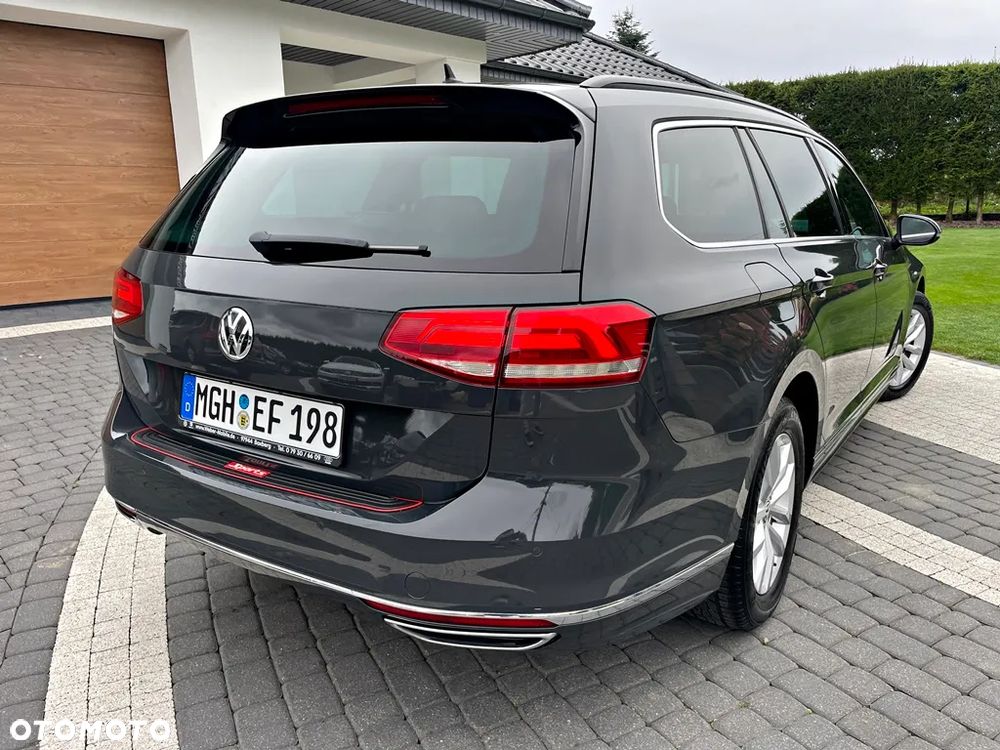 Volkswagen Passat Variant 1.6 TDI (BlueMotion Technology) Comfortline - 14