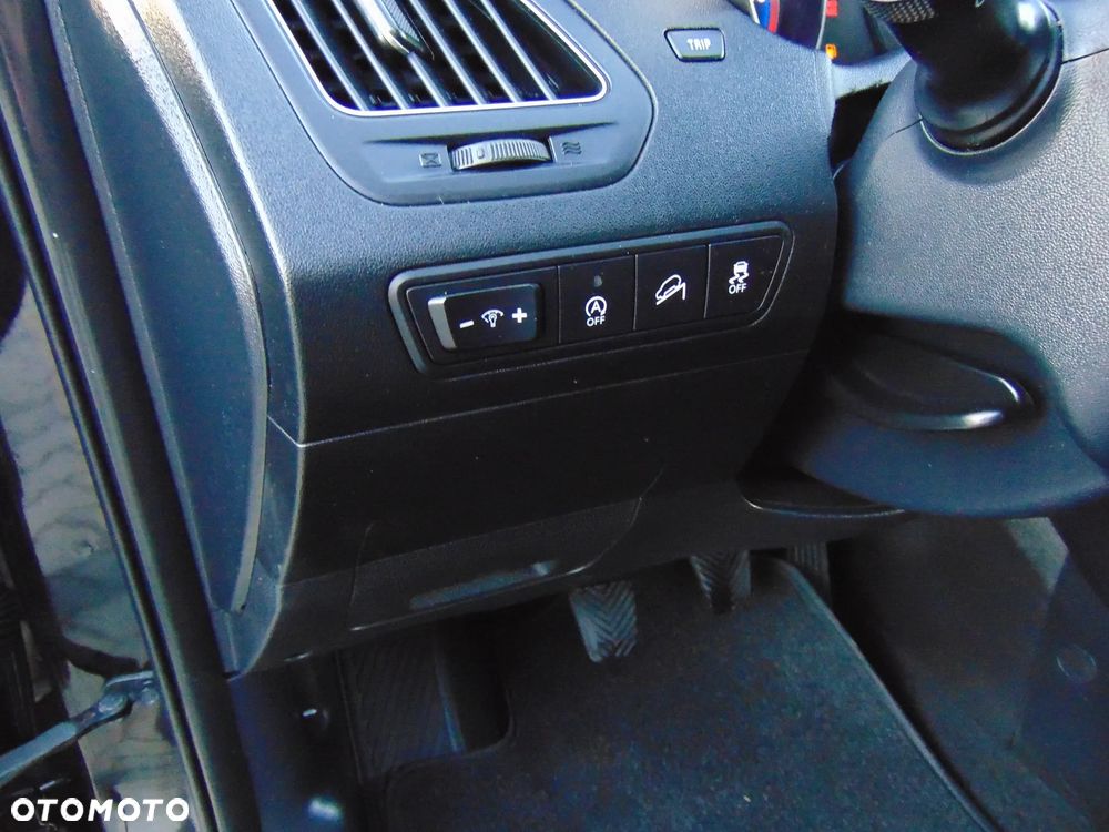 Hyundai ix35 2.0 Premium 2WD - 24