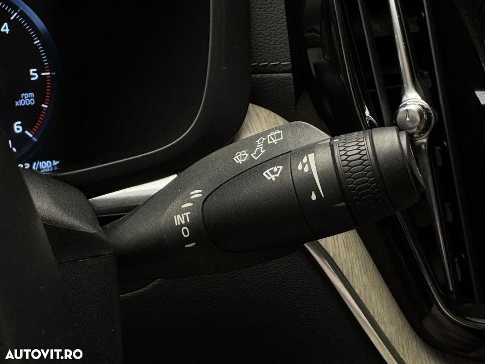 Volvo XC 60 D4 Geartronic Inscription - 23