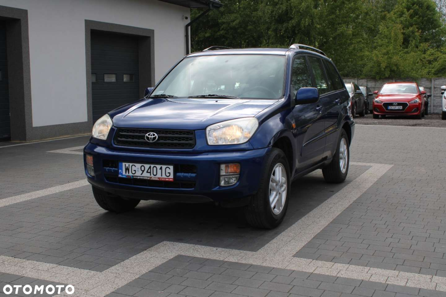 Toyota RAV4 - 2
