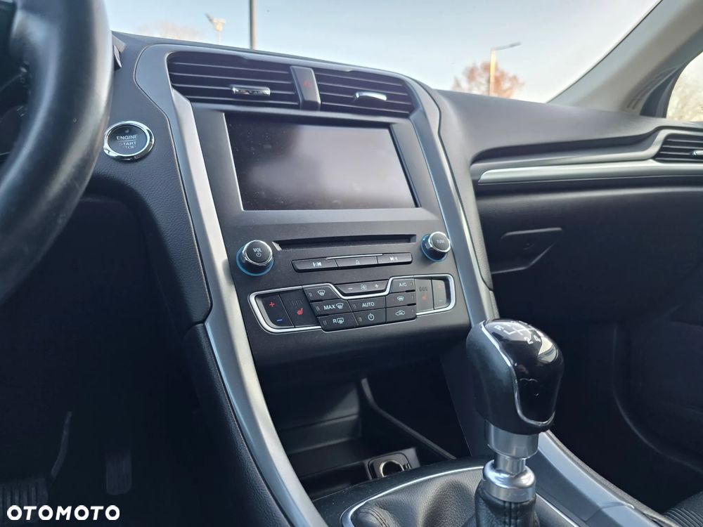 Ford Mondeo Turnier 1.5 EcoBoost Start-Stopp Titanium - 24