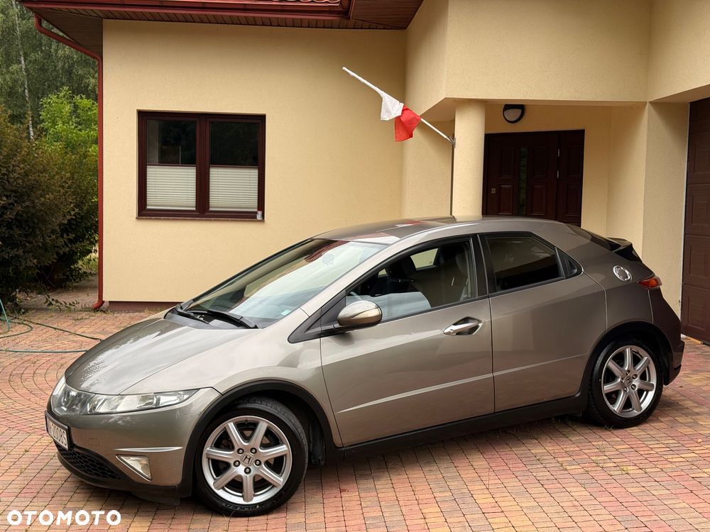 Honda Civic 1.8 Executive - 13