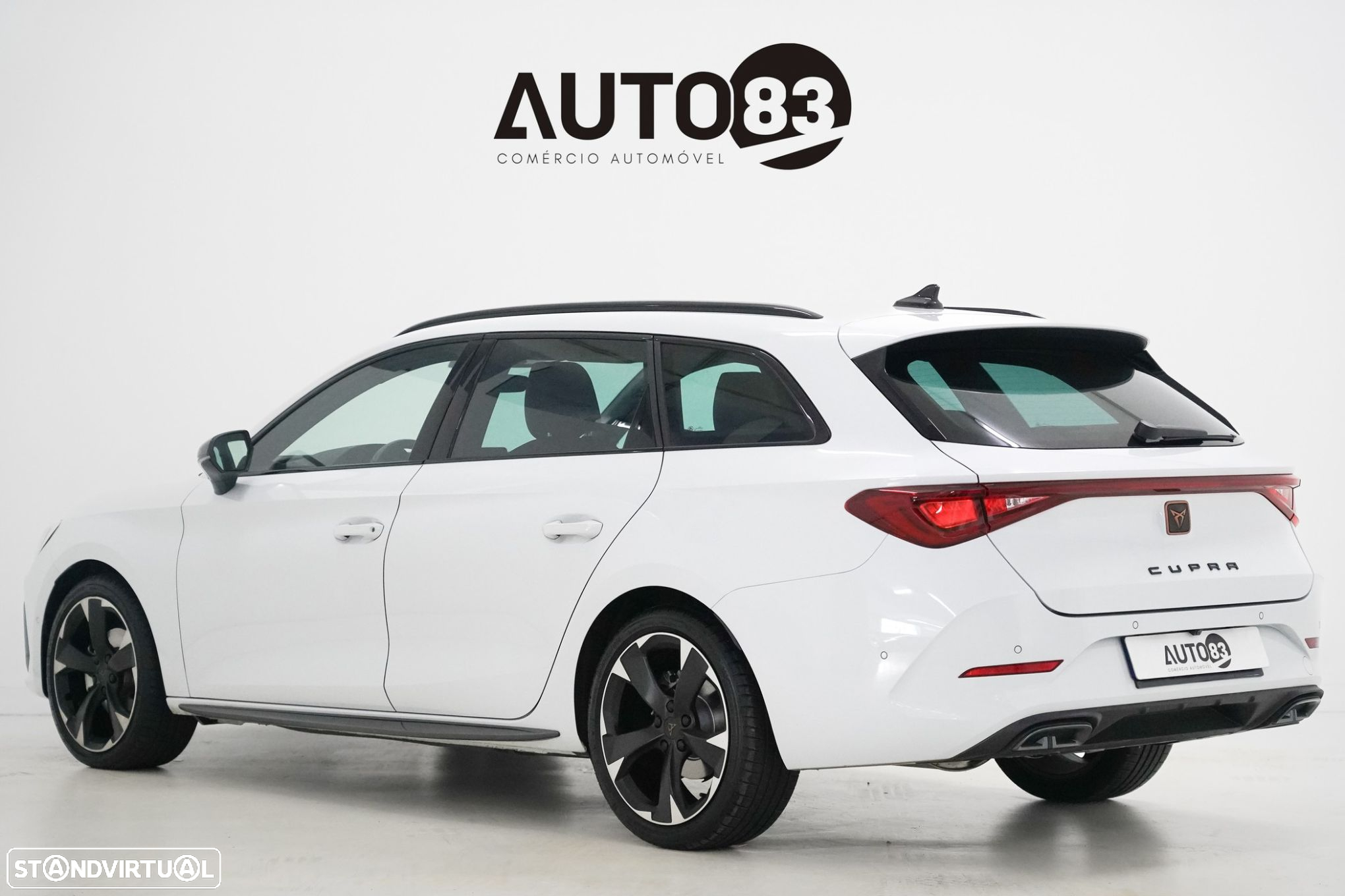 Cupra Leon ST 1.5 eTSI MID DSG - 3