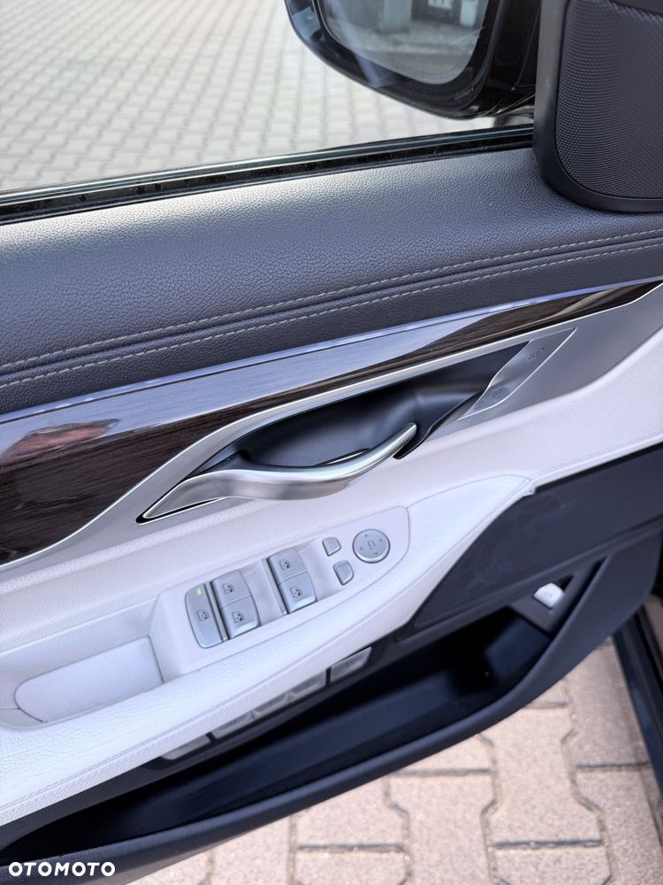 BMW Seria 7 730d xDrive - 20