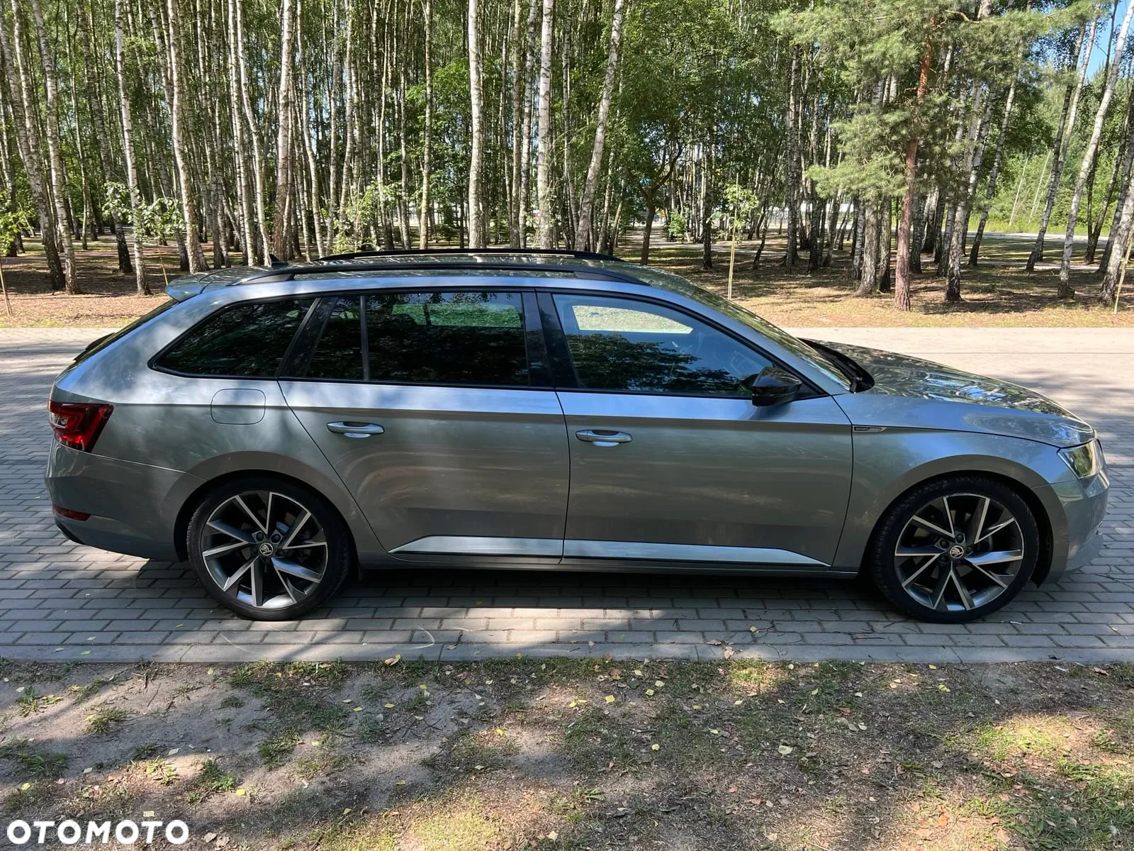 Skoda Superb 2.0 TSI Sportline DSG - 5