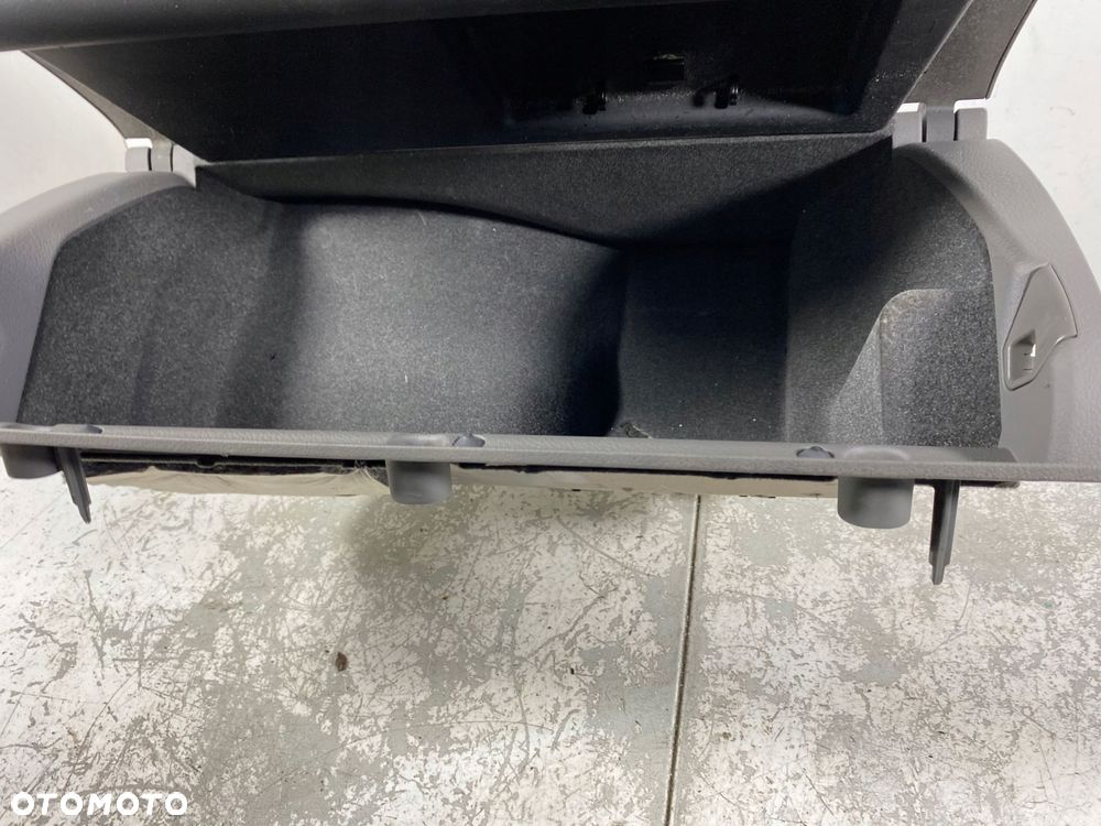 schowek pasażera audi a4 b6 szary swing - 2