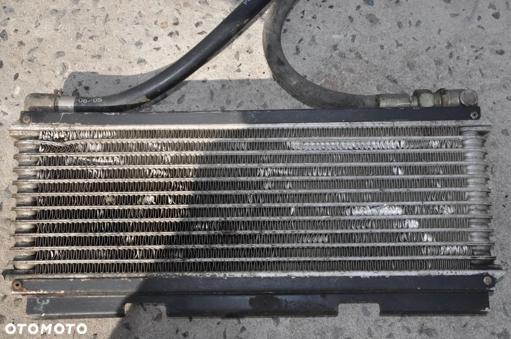 CHŁODNICA OLEJU MASSEY FERGUSON 7480 6480 6485 NR MN024000-41012M - 2