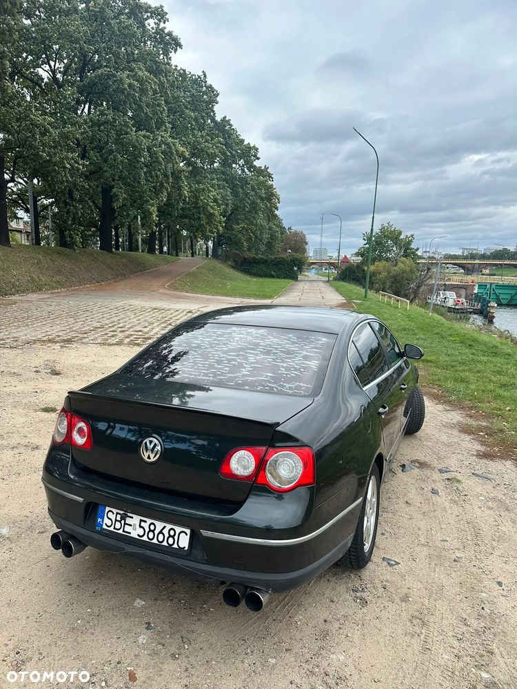 Volkswagen Passat - 5