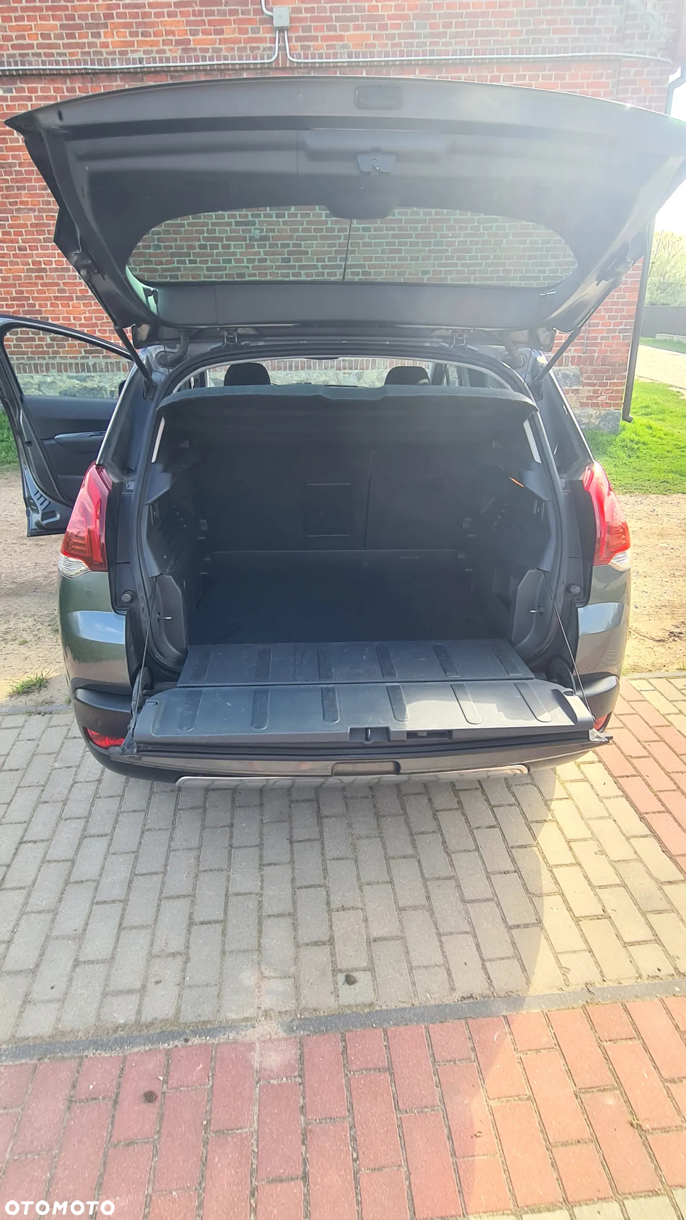 Peugeot 3008 - 11