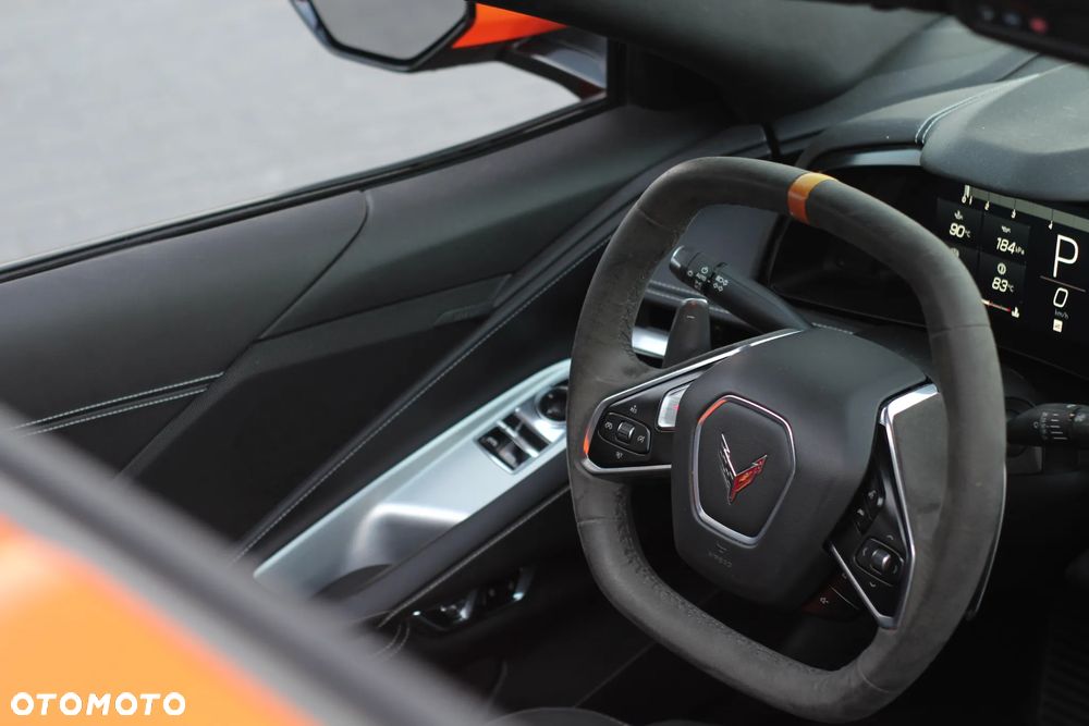 Chevrolet Corvette Stingray 2LT 6.2 V8 Automatik - 38