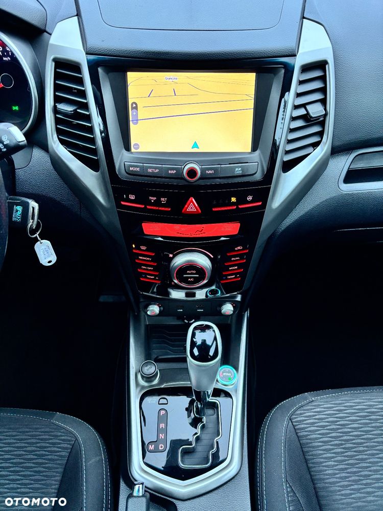 SsangYong/KGM Tivoli 1.6 Quartz - 12