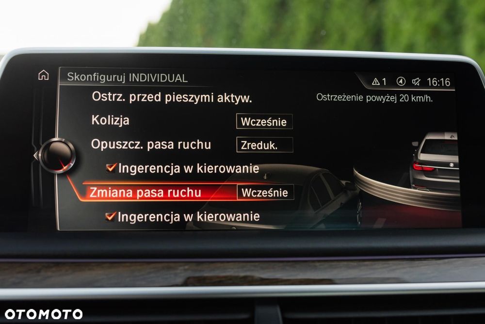 BMW Seria 7 - 22