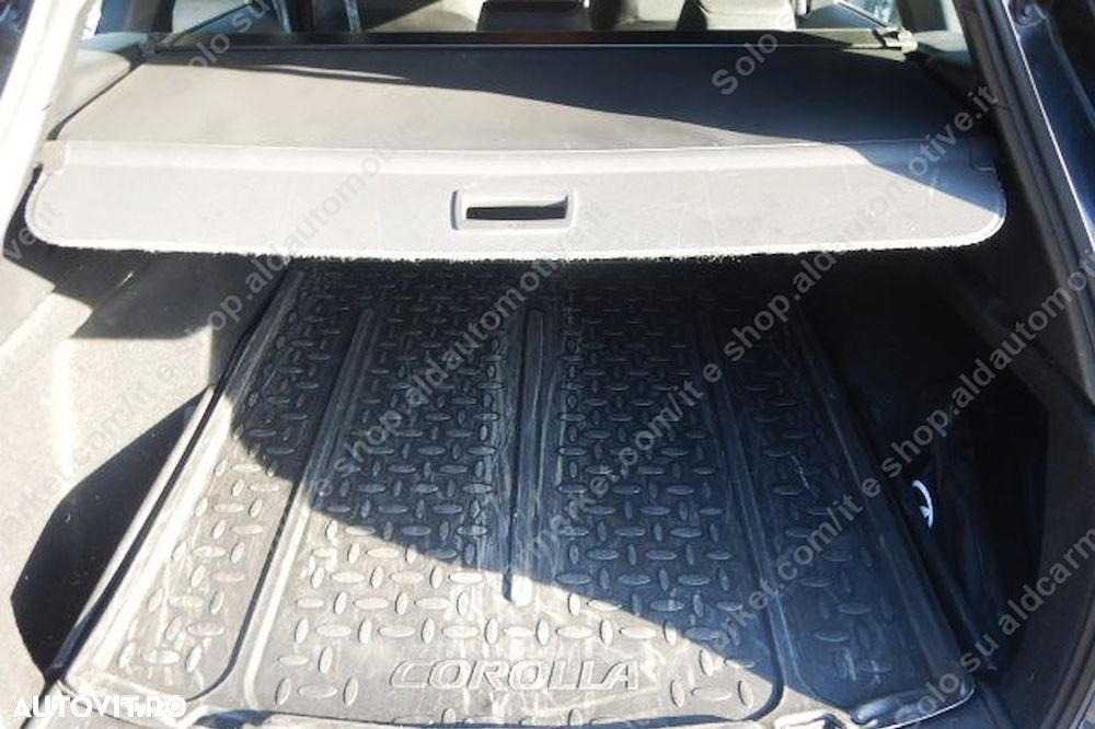 Toyota Corolla 1.8 HSD Business - 11