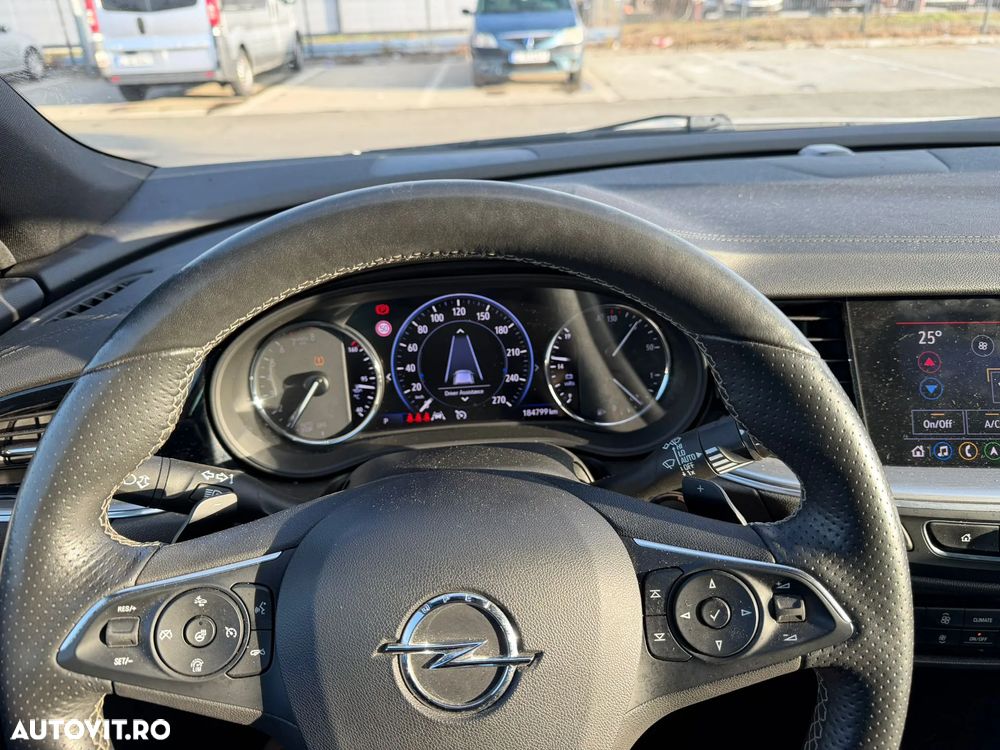 Opel Insignia 2.0 Direct InjectionTurbo Aut GSI - 7