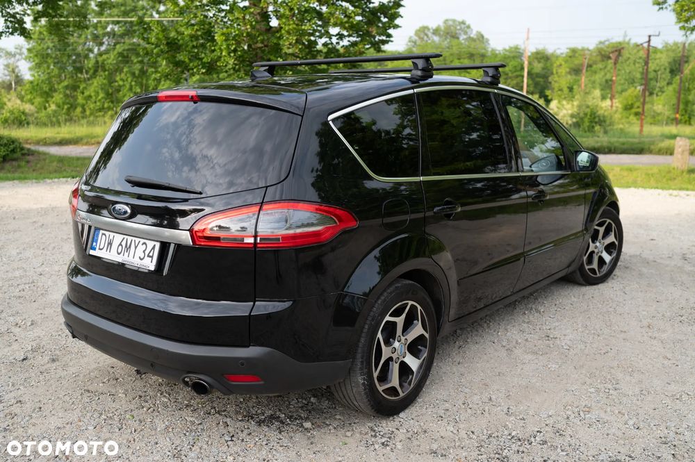 Ford S-Max 2.2 TDCi DPF Titanium - 4