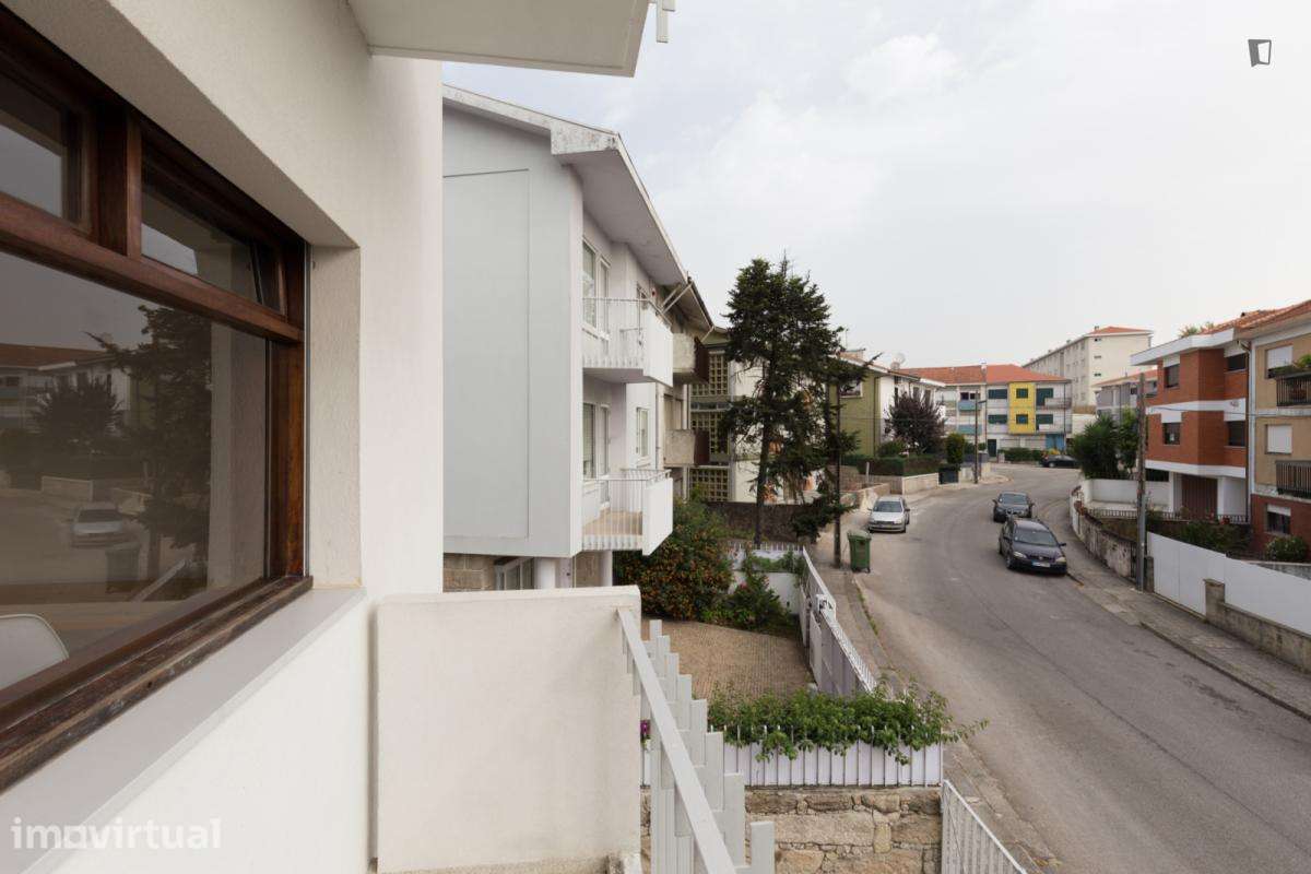 Quarto - localizado em Campanhã Porto - Grande imagem: 5/19
