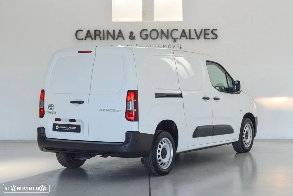 Toyota Proace City 1.5D L2 Comfort 3L - 13