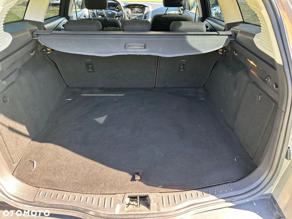 Ford Focus Turnier 1.5 EcoBoost Start-Stopp-System Business Edition - 19