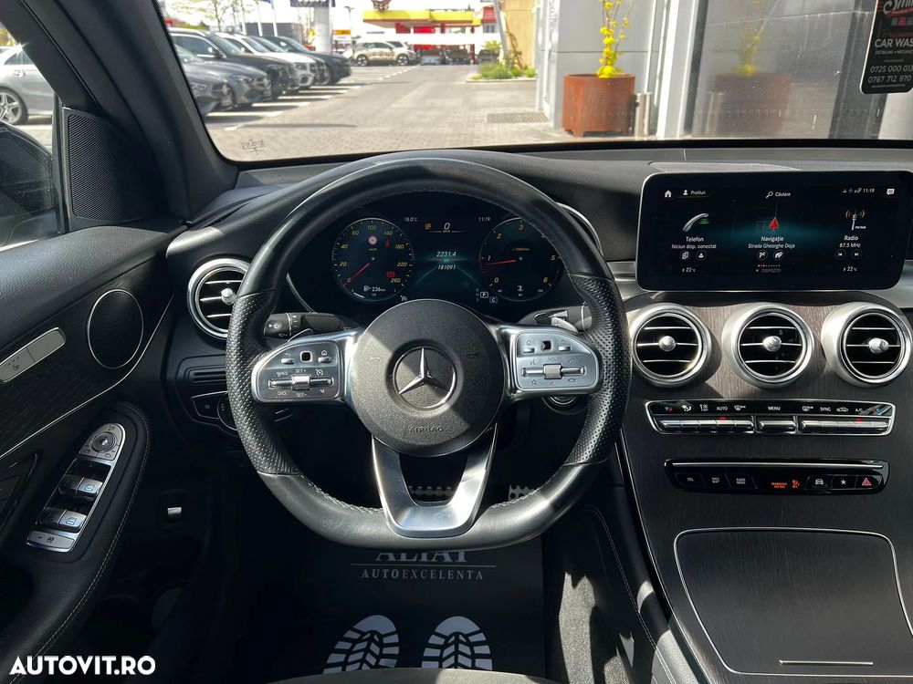Mercedes-Benz GLC Coupe 220 d 4Matic 9G-TRONIC AMG Line - 12