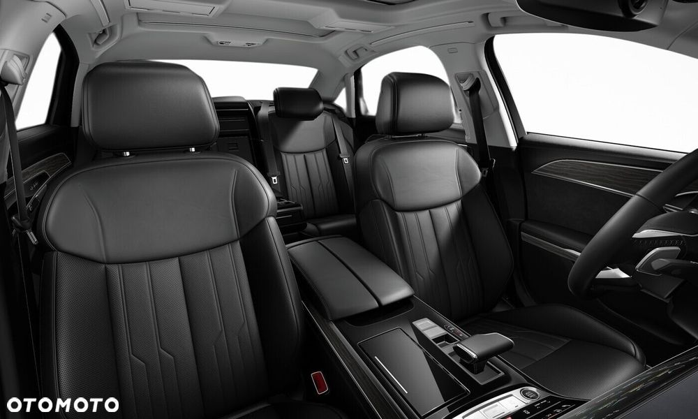 Audi A8 - 4