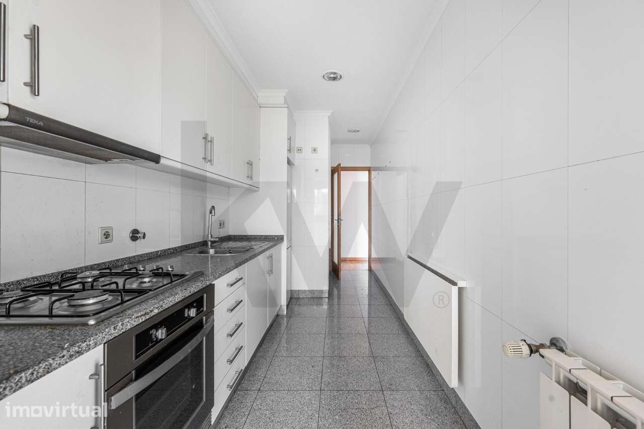 Apartamento T2 no Centro de São Mamede de Infesta com Jardim e Terraço - Grande imagem: 3/30