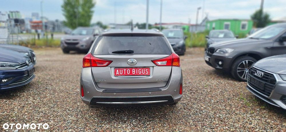 Toyota Auris - 7