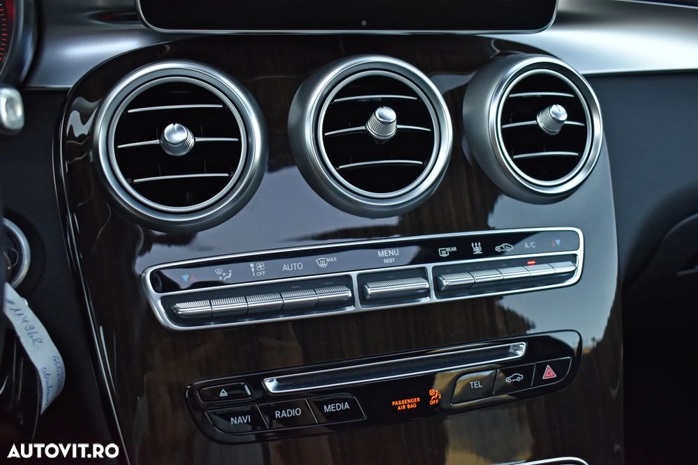 Mercedes-Benz GLC 250 d 4MATIC 9G-TRONIC Exclusive - 25