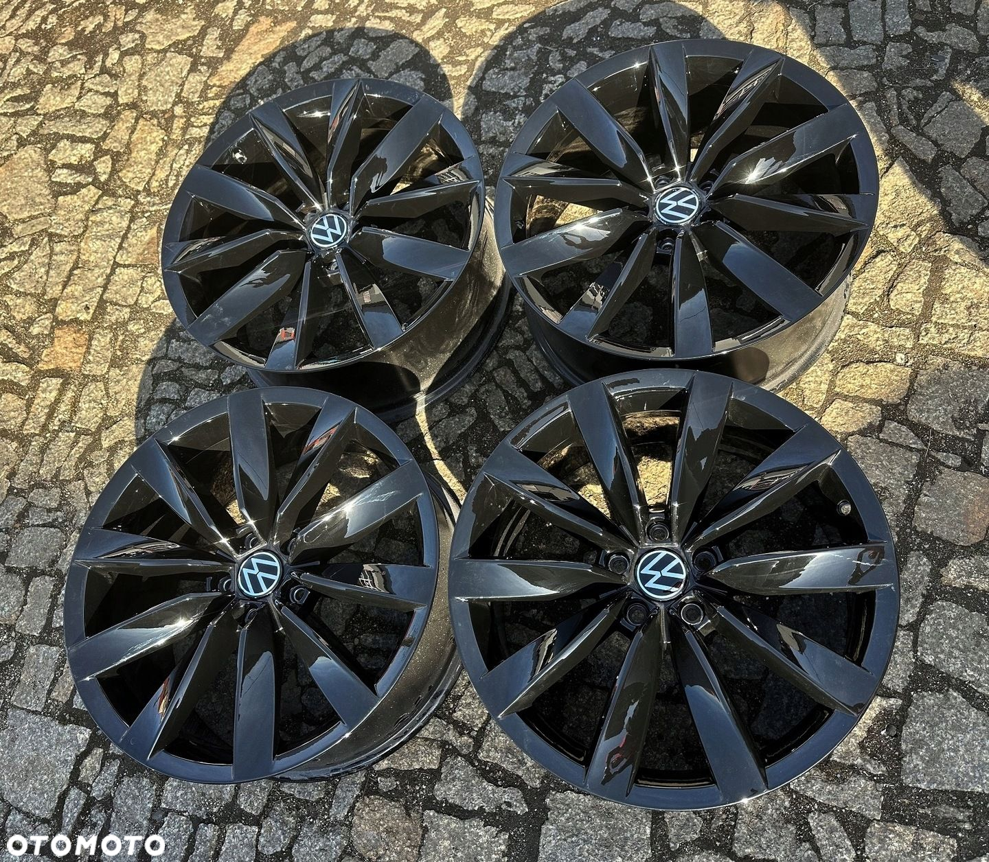 FELGI VW ARTEON 3G8 5X112 19 8J ET 40 PASSAT T-ROC - 4