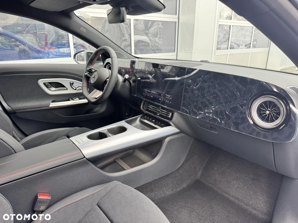 Mercedes-Benz CLA 200 mHEV 8G-DCT - 18